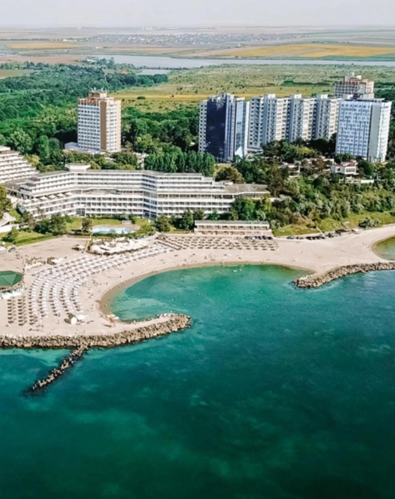 Serenity Sea View Apartment โอลิมป์ ภายนอก รูปภาพ