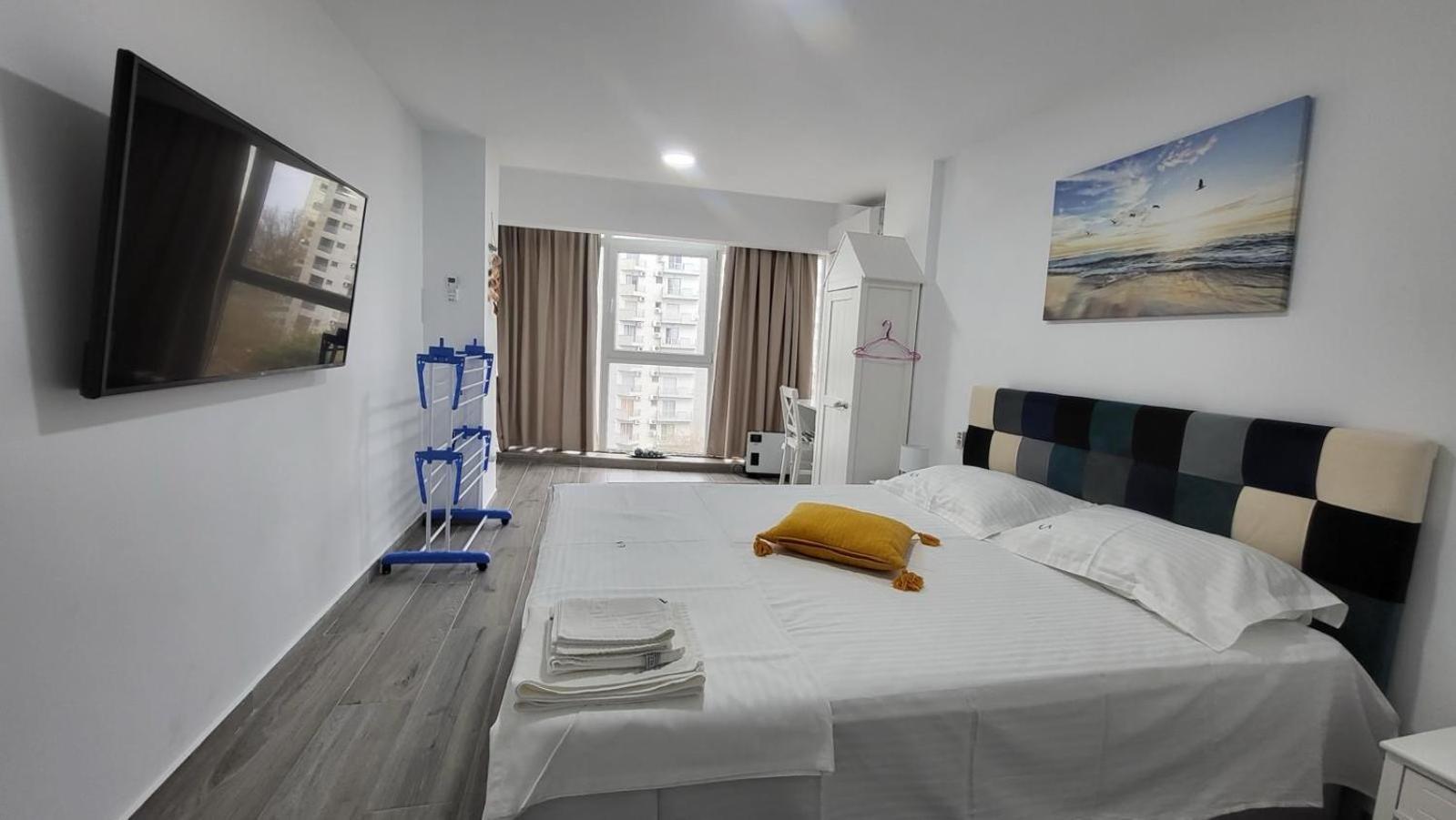 Serenity Sea View Apartment โอลิมป์ ภายนอก รูปภาพ